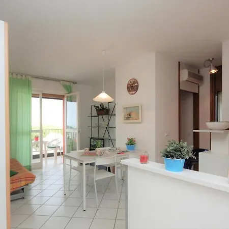 Appartamenti Alideco Lignano Sabbiadoro Exterior foto