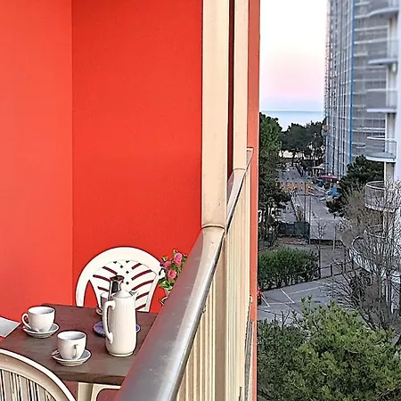 Appartamenti Alideco Lignano Sabbiadoro Exterior foto